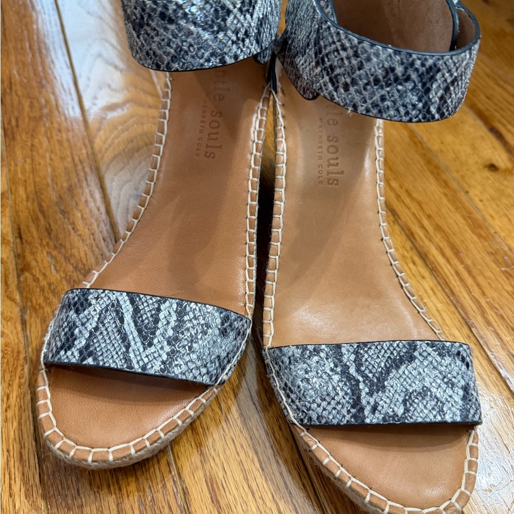 Snakeskin Wedge Sandals - Picture 5 of 7